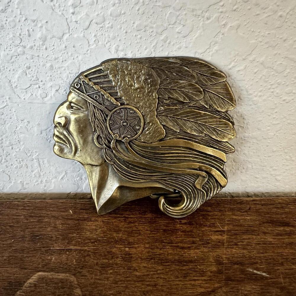 VINTAGE 1970s CUT-OUT ***INDIAN CHIEF HEAD*** FULL HEADDRESS BELT BUCKLE‎